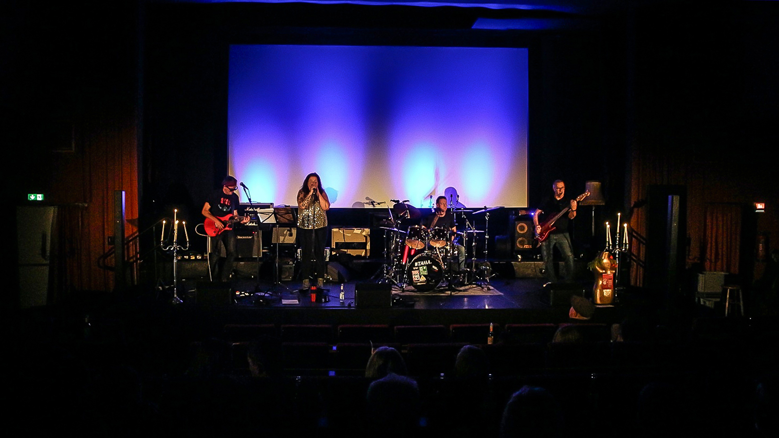 Sechs Bands, ein Abend: Neu-Deli präsentiert vielseitige Open-Stage-Show