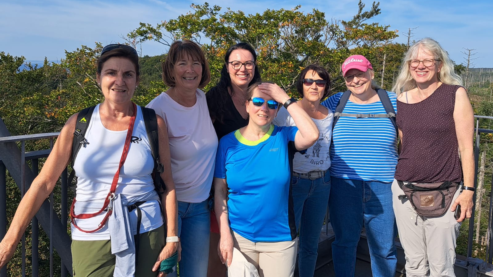 Sport, Spaß und Harzluft: Tennisjugend und Damenabteilung des MTV Markoldendorf aktiv unterwegs