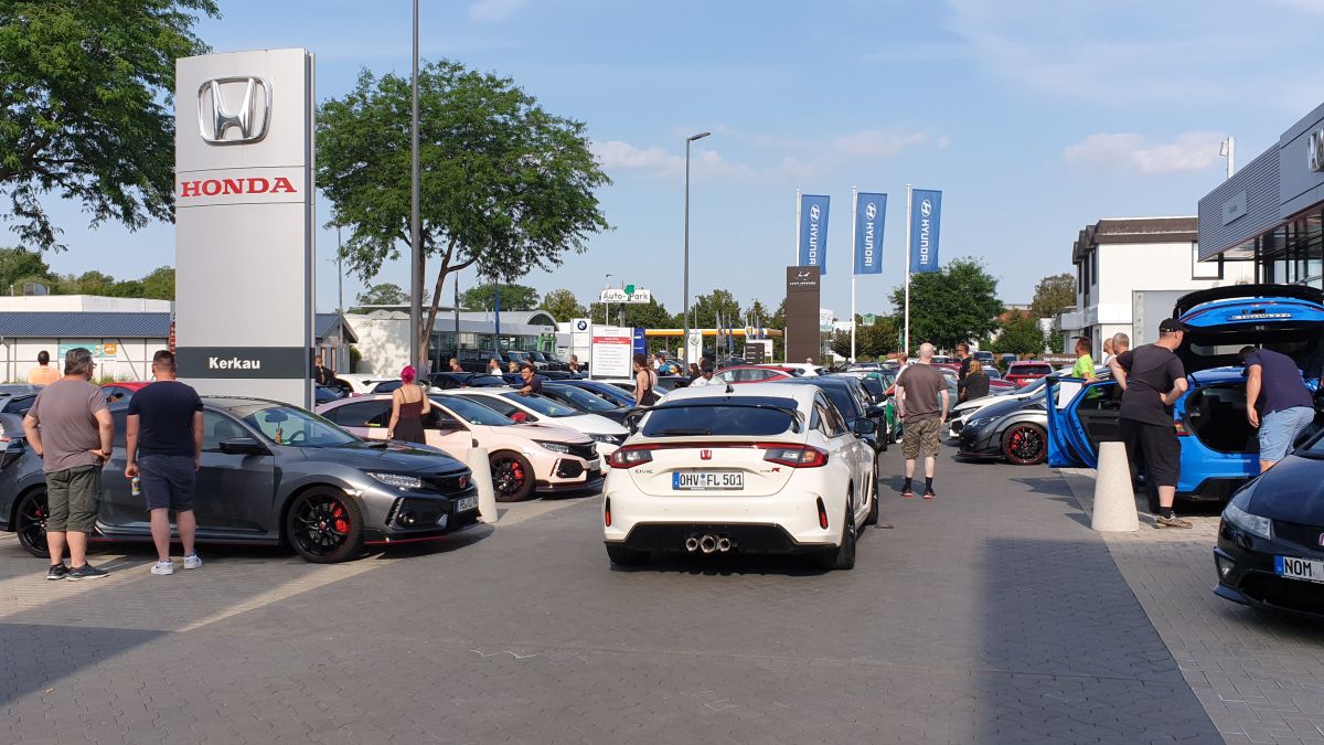 2. Einbecker Type R Treffen begeistert Fans mit Ausfahrt, Gemeinschaft und PS pur