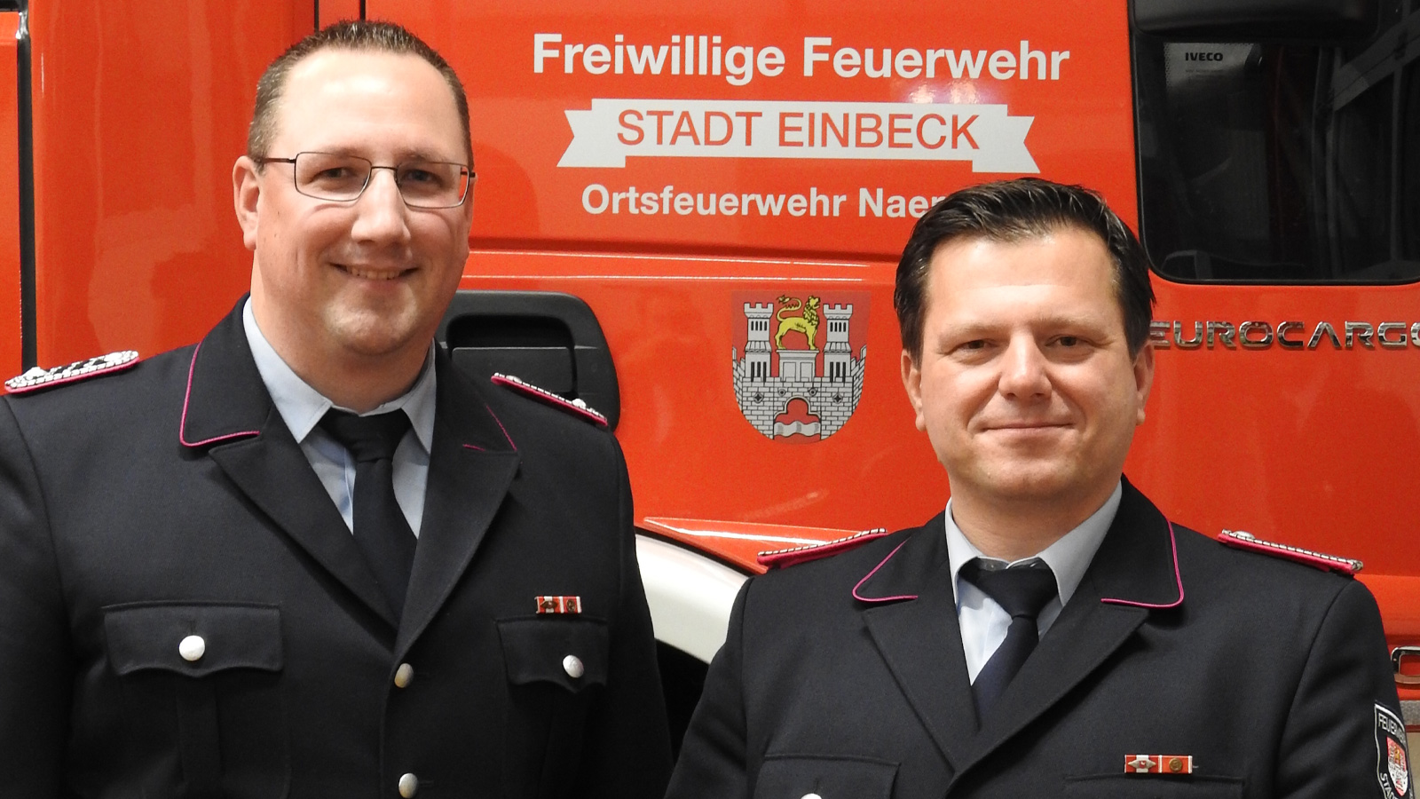 Feuerwehr Naensen: Staffelstabwechsel nach 13 Jahren: René Buchhagen übergibt an Jens Jacke