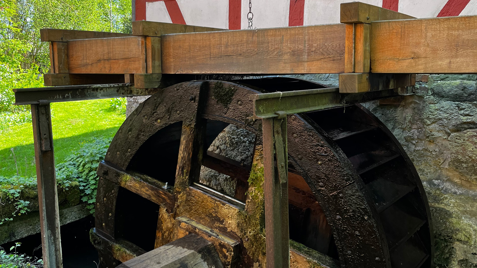 400 Jahre alte Wassermühle in Moringen öffnet am Pfingstmontag zum Deutschen Mühlentag