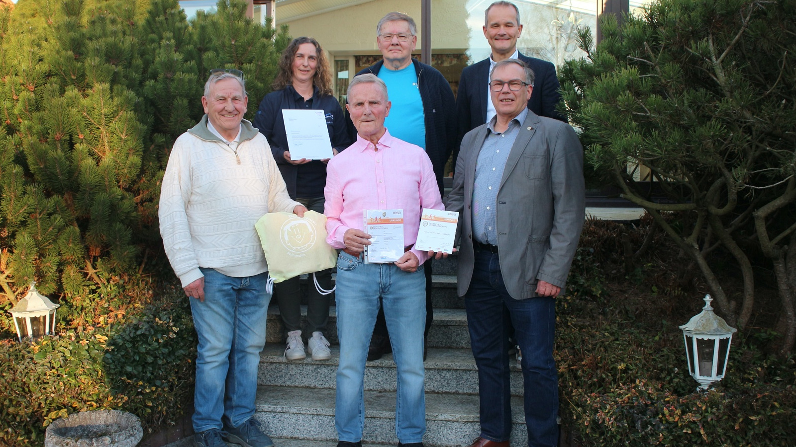 „Ich habe noch Potenzial“ – Einbecker Ausnahmeathlet Hans-Dieter Huschebeck für 70. Sportabzeichen geehrt